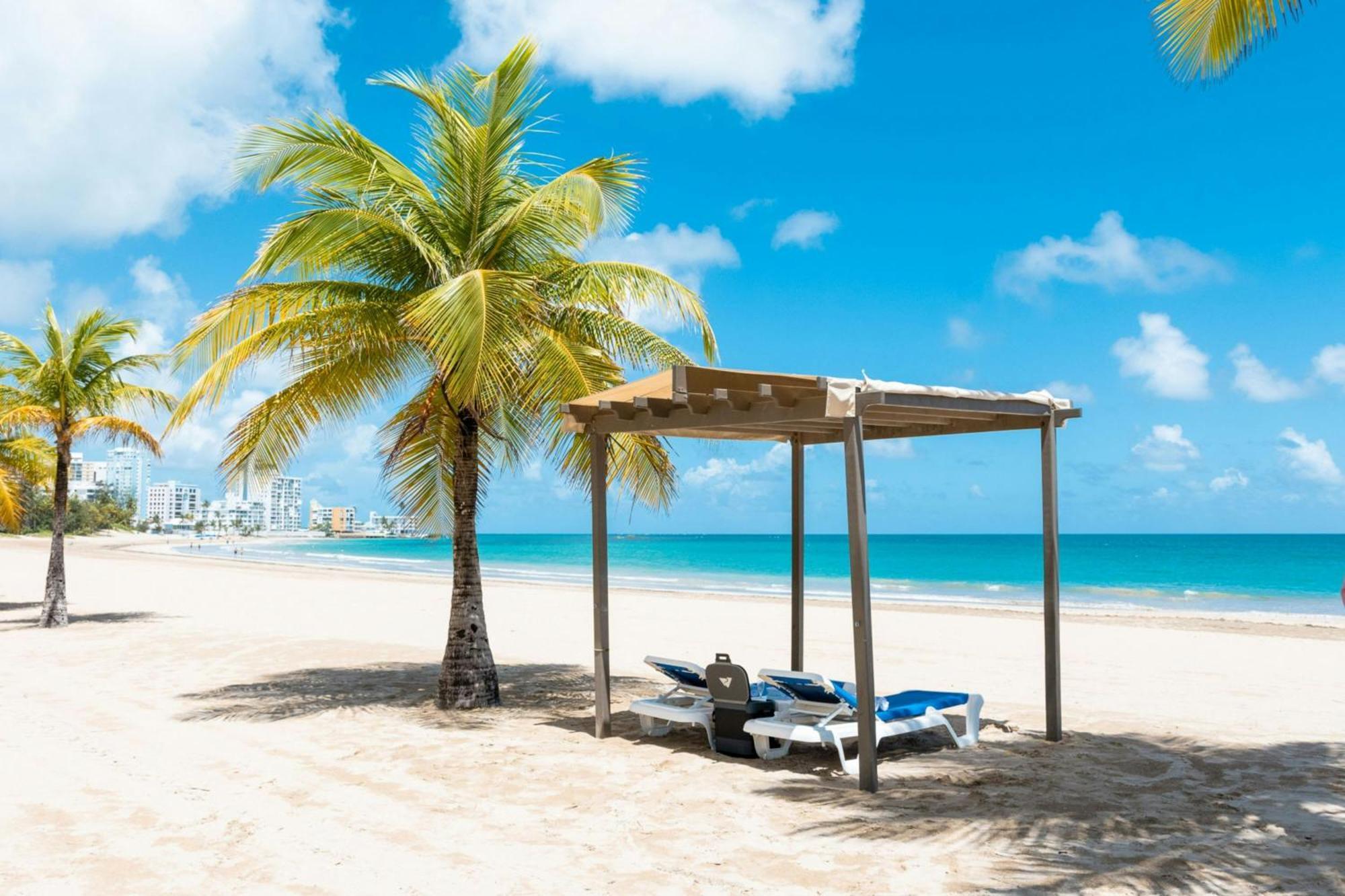 Courtyard By Marriott Isla Verde Beach Resort San Juan Extérieur photo