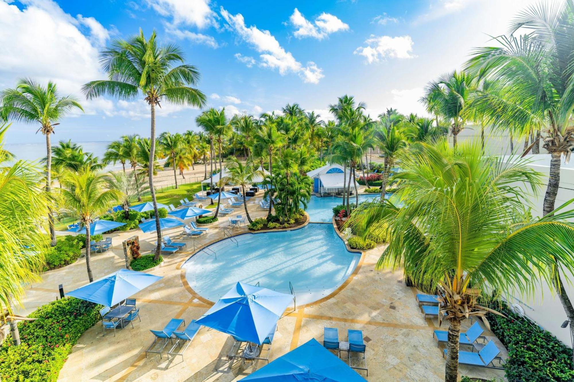 Courtyard By Marriott Isla Verde Beach Resort San Juan Extérieur photo
