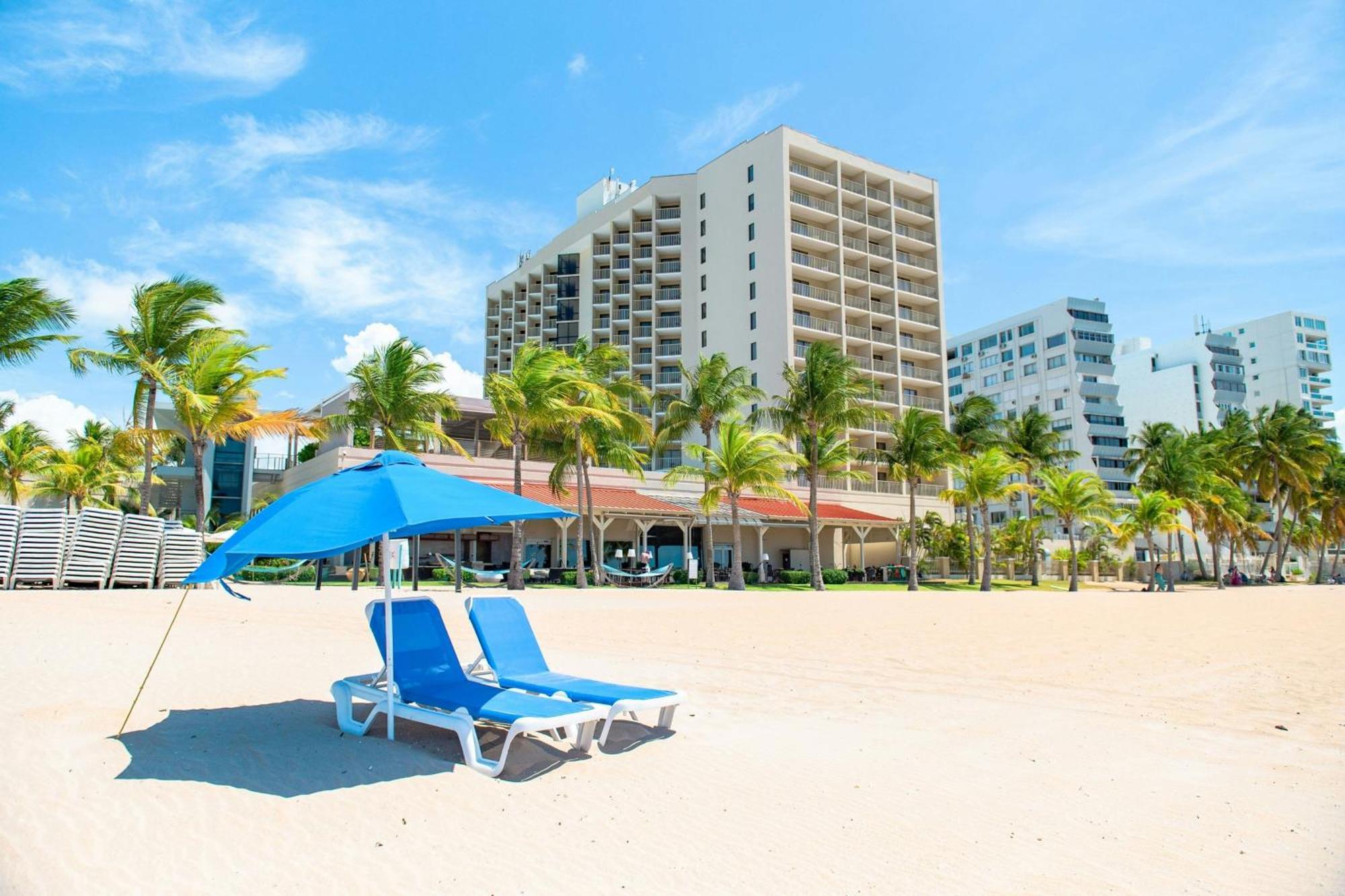 Courtyard By Marriott Isla Verde Beach Resort San Juan Extérieur photo